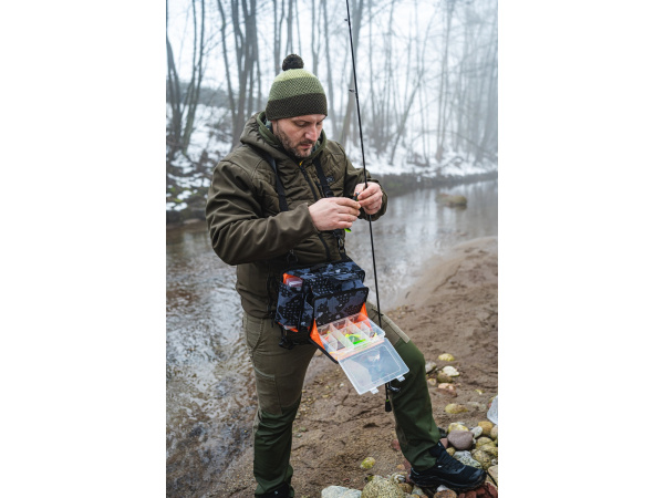 Giants fishing - Vláčecí ledvinka Spinning Waist/Leg Bag