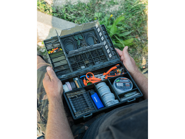 FOX - Medium Tackle Box Loaded