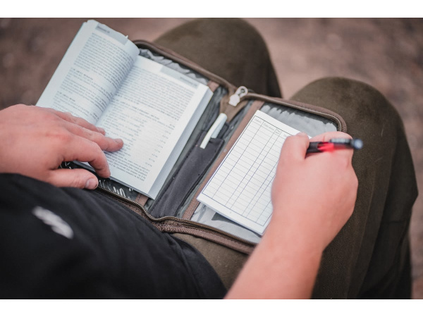 Giants fishing Pouzdro na rybářské doklady License Wallet