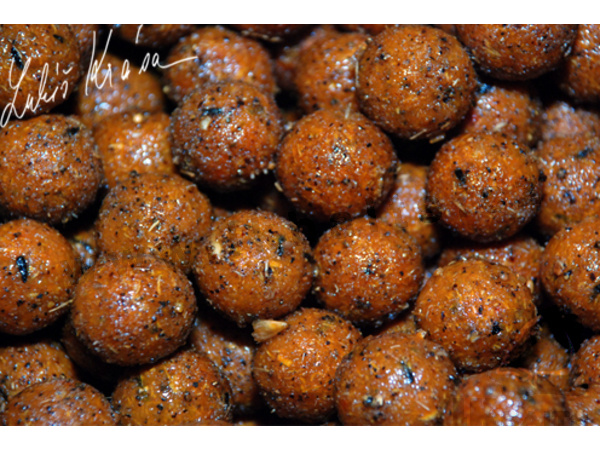 LK Baits Boilies Amur Special Spice Shrimp 1kg, 20mm