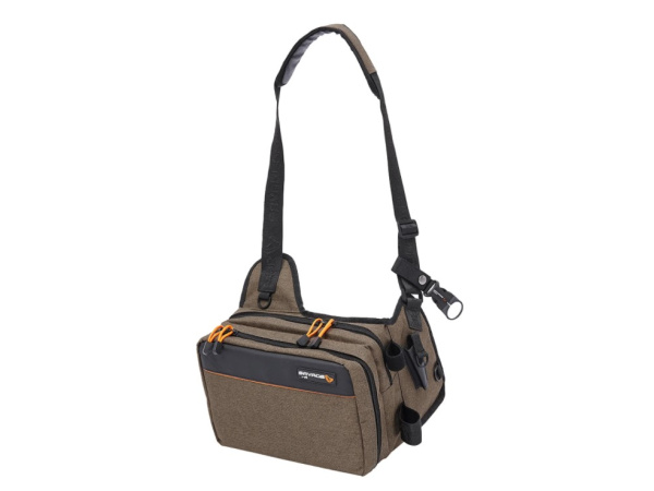 SAVAGE GEAR - Specialist Sling Bag + plast. box a 10 sáčků