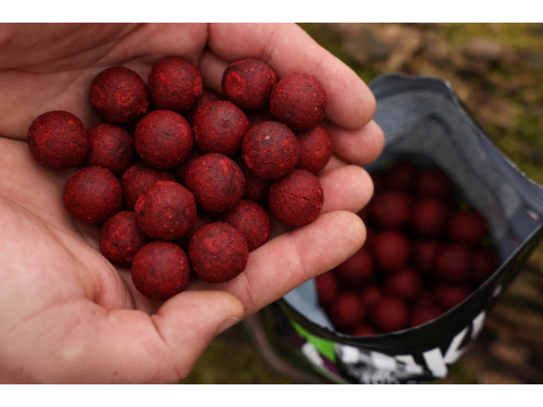 Karel Nikl Nikl Hotové boilies Gigantica ATTRACTIVE