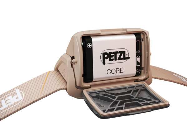 PETZL - Čelovka Tikka Core 2025 hnědá