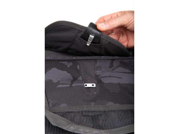 Fox Rage Camo Voyager Moulded XL Carryall